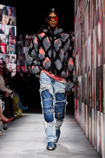 Look 59
